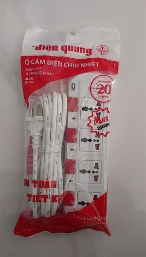 Ổ cắm Điện Quang ĐQ ESK SM740SL (4 lỗ 3 chấu)