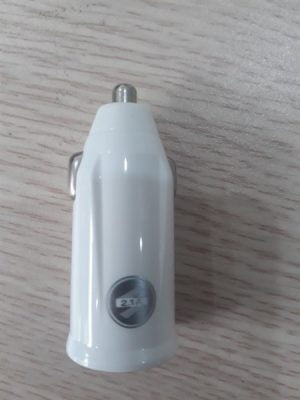 Tẩu sạc ô tô 7 35eb9bf076f14797a029c082d0af2f64