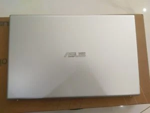MTXT Asus A512FA-EJ440T Core i5-8265U/8GB + 1slot/512GB SSD/15.6'' FHD/Win10 64 bit/Silver 8 48e2363037f44388aa22aec647c43176