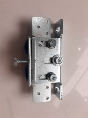 Tai treo cánh gia cường với 2 con lăn / bánh xe tráng eurethan 8 493b60437ca249bbb63fb44b692b5169