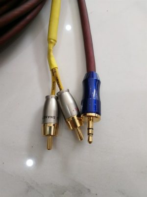 Dây audio 1 ra 2 dài 30 m