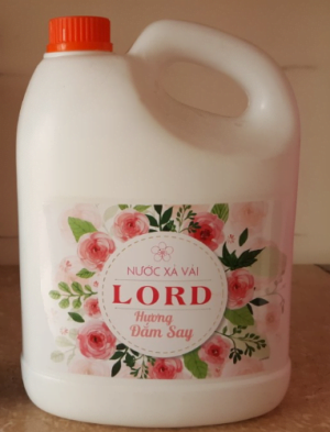 Xả Vải Lord 3.8Kg Hương đắm say (can)