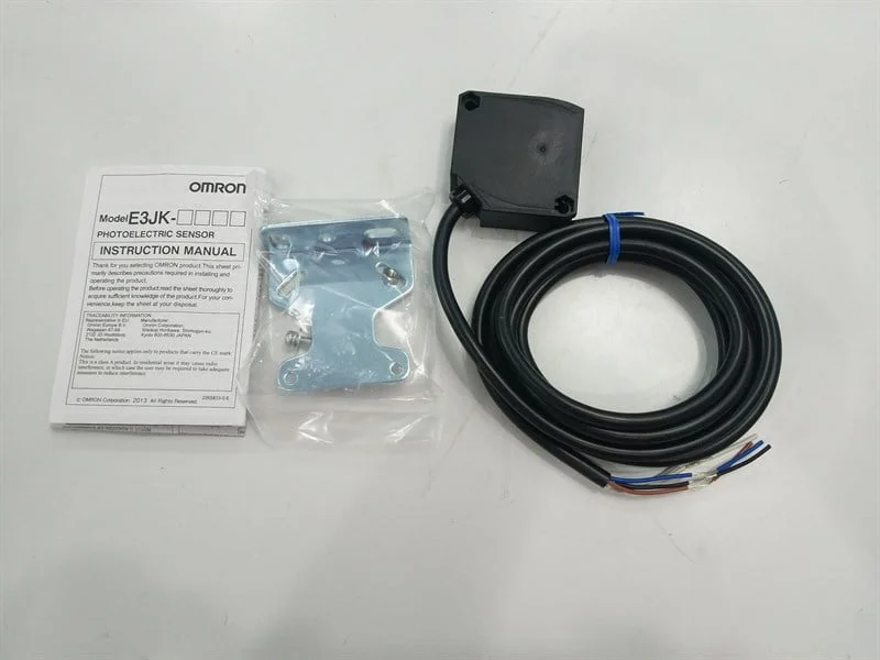 Cảm biến quang E3JK- DR11-C 2M OMI 3 56b94fe5e8024524bc9c1a38b4ed85fc
