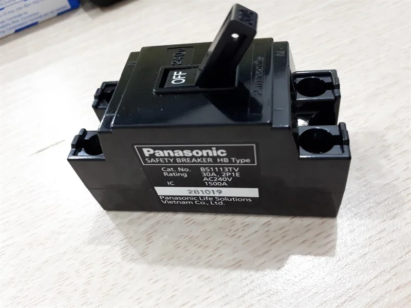 Aptomat Panasonic 30A - 2P/220V AC 2 5f69e52eac5844fcbc2f0453d5765408