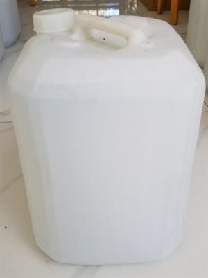 Nước cất Cemaco châm bình ắc quy xe nâng (can 20l) 4 67aed493063849cf96a1b0aa043aaddb