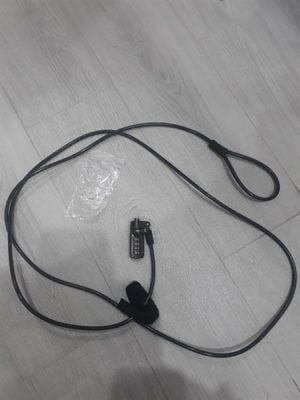 Khóa laptop YF21067 9 71a1f3fbcd3943a98459d5dd83427e9f