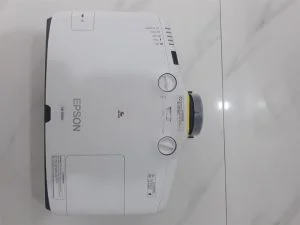 Máy chiếu ảnh Epson EB-5530U