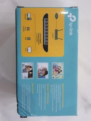 Switch Tplink TL-SG1008D - 8 port Gigabit 9 7c92e502f07749aaa12fb71d9baca865