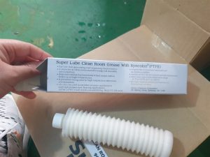 Mỡ SUPER LUBE CLEAN ROOM GREASE LG2 5 82ddd65c1b9f4dd986776933b9d31786