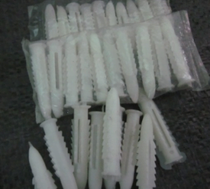 Sâu nở nhựa phi 3