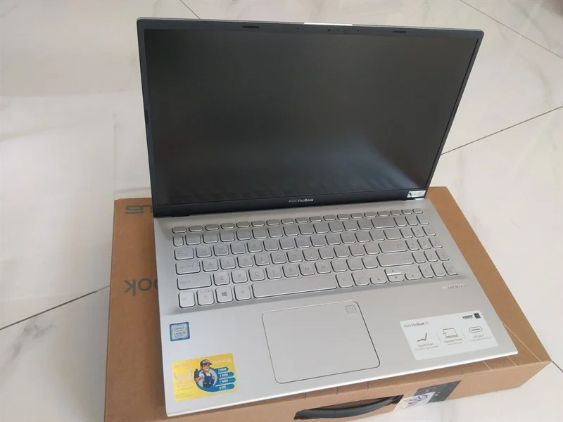 MTXT Asus A512FA-EJ440T Core i5-8265U/8GB + 1slot/512GB SSD/15.6'' FHD/Win10 64 bit/Silver 1 92244211e0764a69b187b0ec0a9e0de7