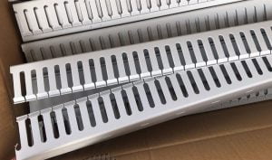 Máng nhựa đi dây 65x65x1700mm 5 97dc4448dd2840a996b94f58470f1dbf