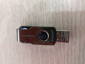 USB Kingston 64GB DT SWIVL- 3.0 7 a3cb6a169f46450eb3115557bd049c1c