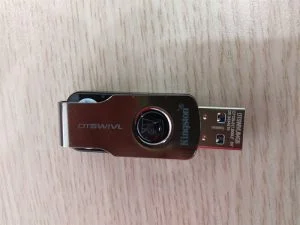 USB Kingston 64GB DT SWIVL- 3.0 7 a3cb6a169f46450eb3115557bd049c1c