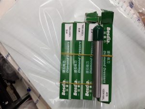 Cây sửa đá 12Dx100 #15 Besida