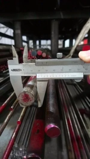 Thép đặc SKD61 , phi 19, L=1m (Kg)