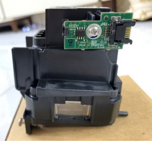 Bóng máy chiếu Panasonic PT - DZ870 9 b6d4fcef7c7a490e823f599eaf06187e