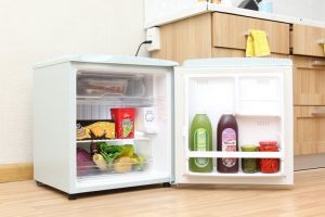 Tủ lạnh AQUA 50L AQR-55AR-SH Màu xám nhạt