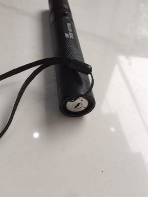 Đèn laser Thailan H352 303 tia xanh lá 8 df25826411b643f987e643718f61da4c