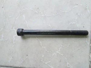 Bu lông lục giác chìm đen M16x120