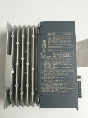 Bộ điều khiển động cơ Servo MR-JE-20A 7 e6f0a97eada44fba96d425719aa48fe5