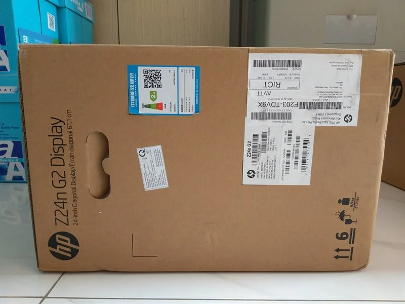 Bộ máy tính HP Z2 Tower G4 Workstation : Monitor HP Z24n G2 Display 5 e9cd44561dd944ca9b29cd7543944398