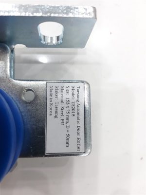 Tai treo cánh gia cường với 2 con lăn / bánh xe tráng eurethan 9 ececa1076b07406abf593c5c7d1a19ed