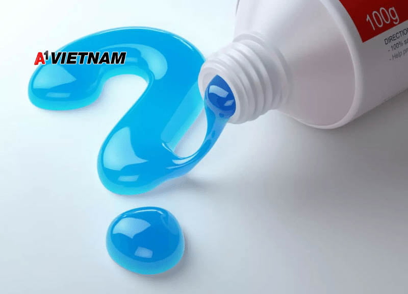 Mách bạn 7 cách khử mùi keo Silicon đơn giản, hiệu quả 5 Khử mùi keo silicon đơn giản bằng kem đánh răng