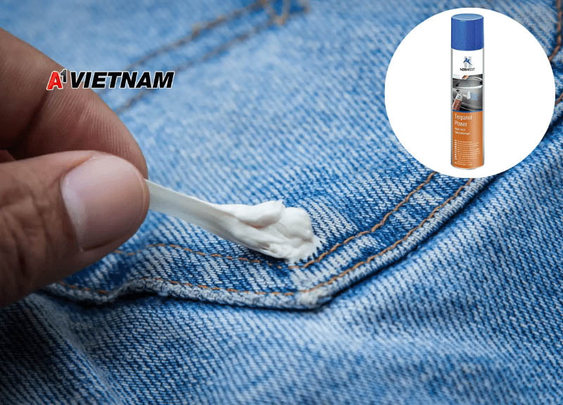 Tẩy silicon dính vào quần áo bằng hóa chất chuyên dụng