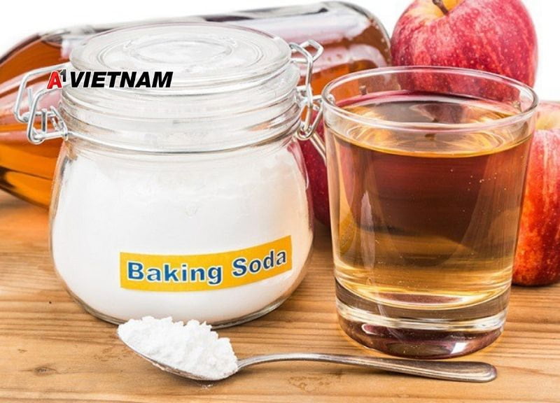 Sử dụng baking Soda để loại bỏ vết bẩn mốc trên keo silicon 