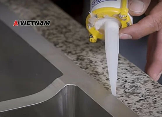 keo silicon dan bon rua chen 1