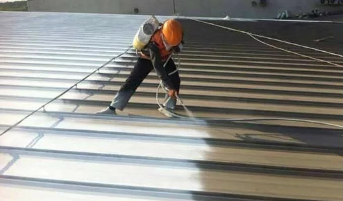 Dịch vụ thợ chống dột mái tôn tại quận 7 cam kết giá rẻ 6 thi cong chong dot mai ton 4 A1 Viet Nam jpg