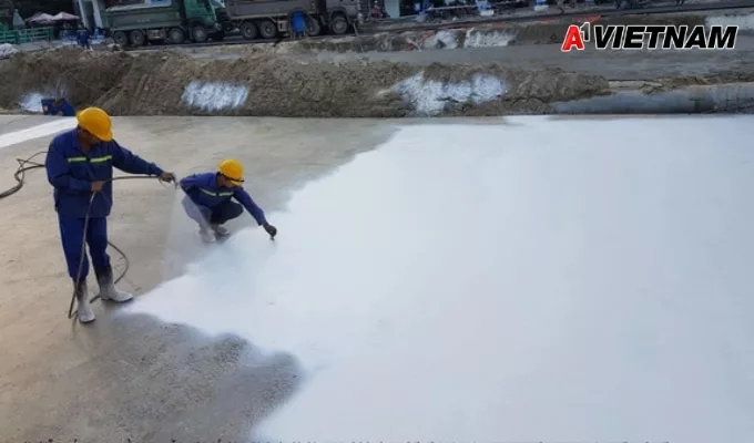 Chống Thấm Polyurea Là Gì? Ưu Điểm, Ứng Dụng và Cách Thi Công? 4 chong tham polyurea 3 jpg