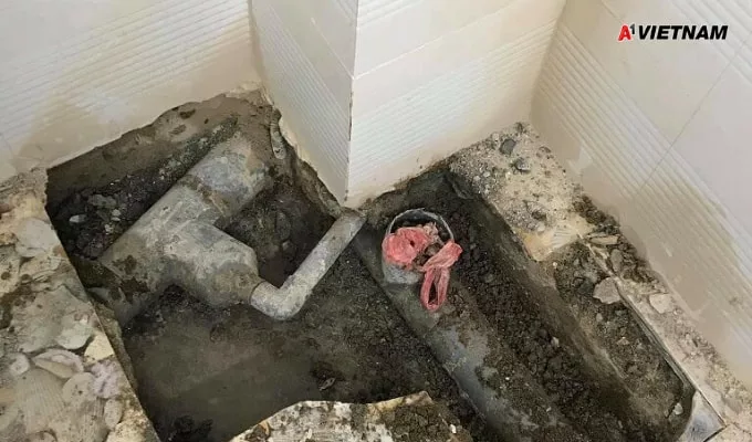 Cách Sửa chữa Chống thấm Nhà Vệ Sinh Cũ Lâu Năm Triệt Để 100% 3 sua chua chong tham nha ve sinh 3 jpg