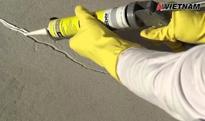 Cách Bơm Keo Chống Thấm Xử Lý Vết Nứt Triệt Để 100% 2 cach bom keo chong tham 1 jpg