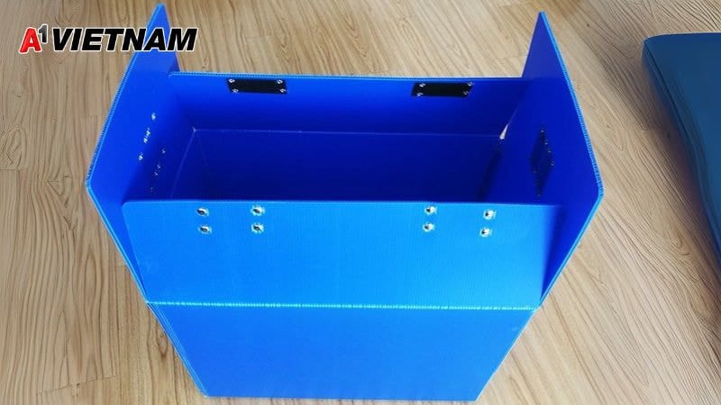 Thùng Danpla Có Vách Ngăn - Giải Pháp Tối Ưu Cho Bảo Vệ Sản Phẩm Từ A1 Việt Nam 2 thung danpla dong nai 1